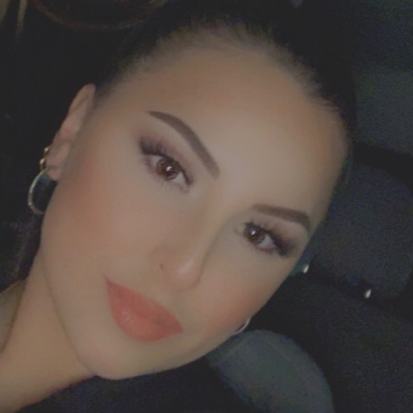 nicoleeher